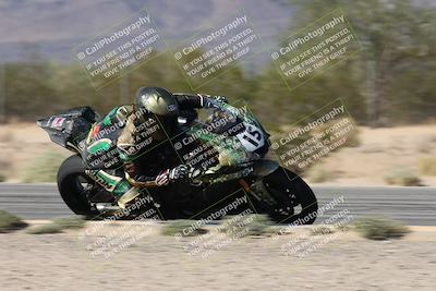 media/Oct-05-2025-CVMA (Sun) [[beeef4f201]]/Race 16-Formula Middleweight/